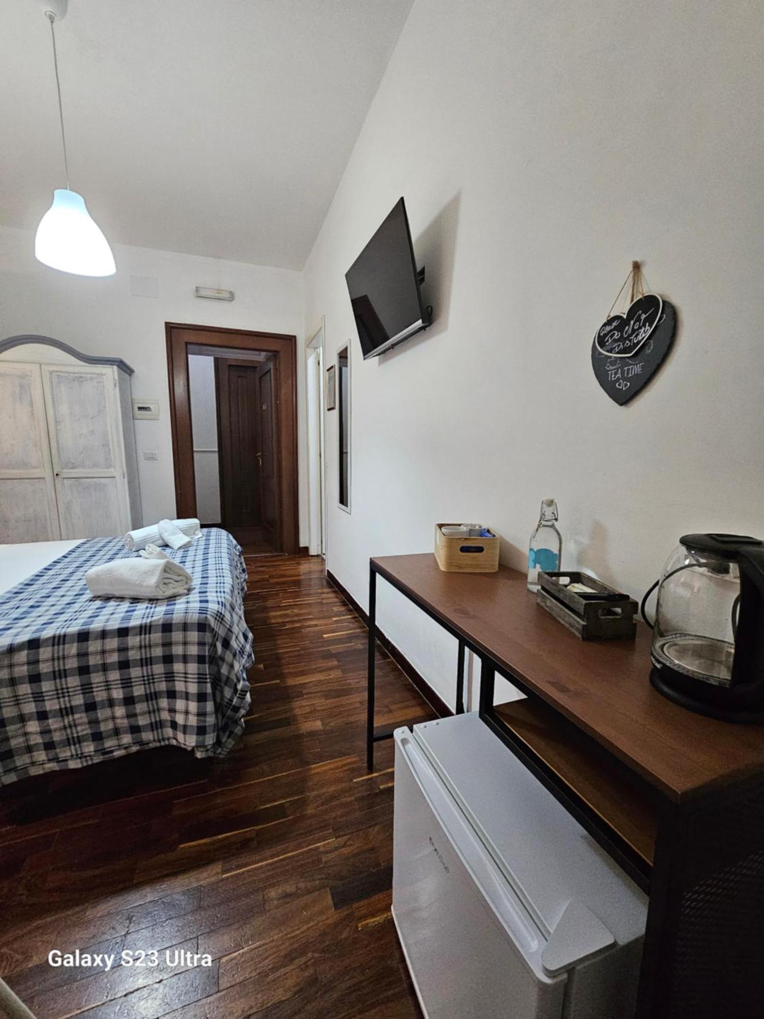 B&B Napoli Centrale Room&Jacuzzi Ngoại thất bức ảnh