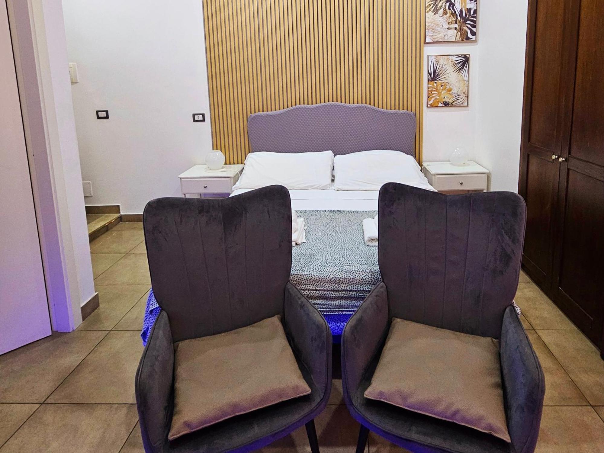 B&B Napoli Centrale Room&Jacuzzi Ngoại thất bức ảnh