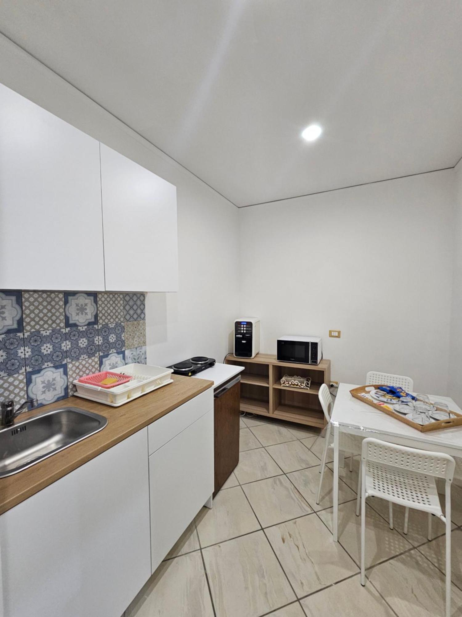B&B Napoli Centrale Room&Jacuzzi Ngoại thất bức ảnh